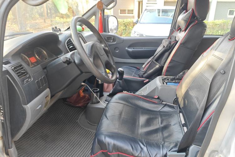 Used FORTHING Lingzhi 2014 V3 1.5L 7-Seater Luxury Model
