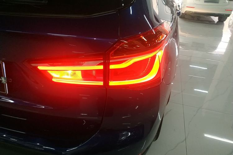 Used BMW X1 2018 sDrive18Li Luxury Model
