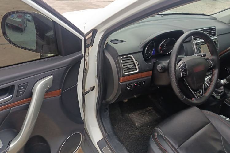 Used Haval H6 2014 Sport Edition 2.0T Diesel Manual Two-Wheel-Drive Elite Model