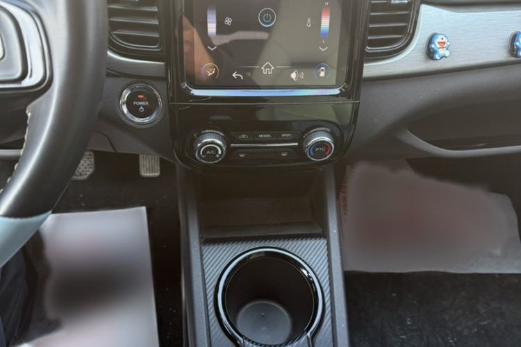 Used Chery Little Ant 2022 Sweet Pink Edition Low-Sugar Version Lithium Iron Phosphate 29.2 kWh 30 kW 301 km