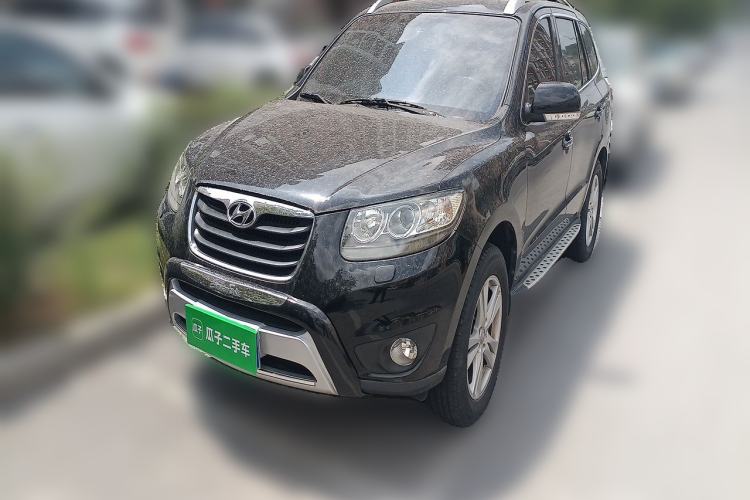 Used Hyundai Santa Fe Classic 2010 2.4 Luxury Edition 7-Seater Four-Wheel Drive