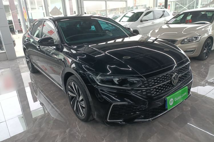 Used Volkswagen Passat 2023 Revised 330TSI Starry Elite Edition