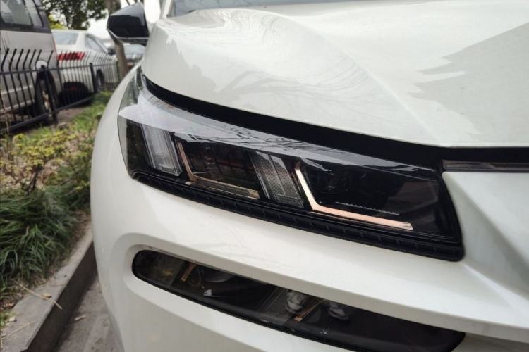 Used AION V 2021 Plus 70 Smart Technology Edition Lithium Iron Phosphate
