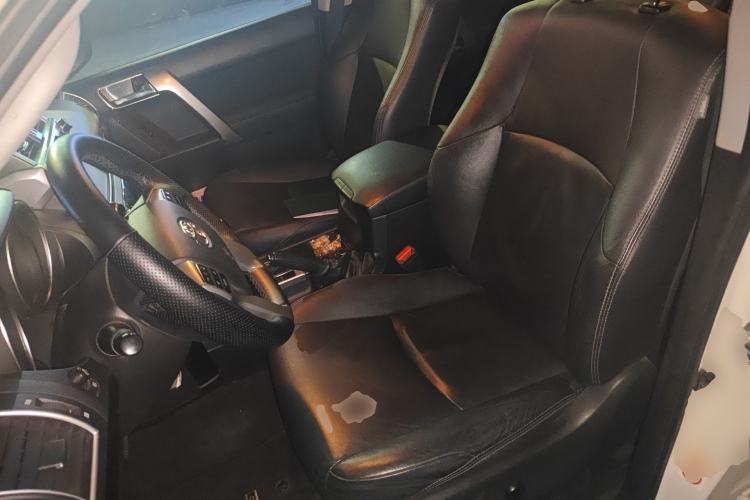 Used Toyota Prado 2016 2.7L Automatic Standard Edition
