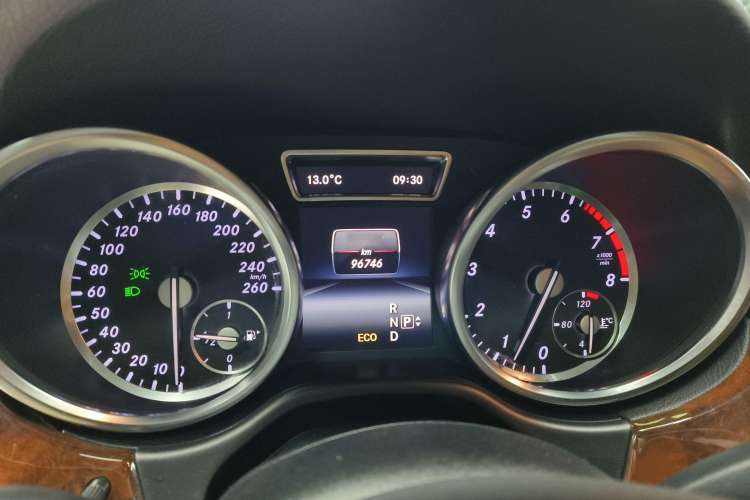 Used Mercedes-Benz M-Class 2014 ML 400 4MATIC Dynamic Model