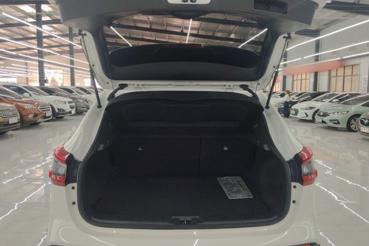 Used Nissan Qashqai 2021 2.0L CVT Luxury Navigation Edition Trunk