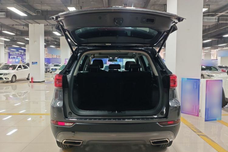 Used CHANGAN CS75 2021 Honor Million Edition 280T DCT Prestige Model Trunk