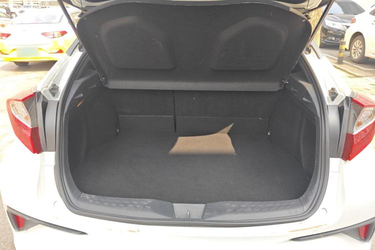 Used Toyota C-HR 2022 2.0L Comfort Edition
