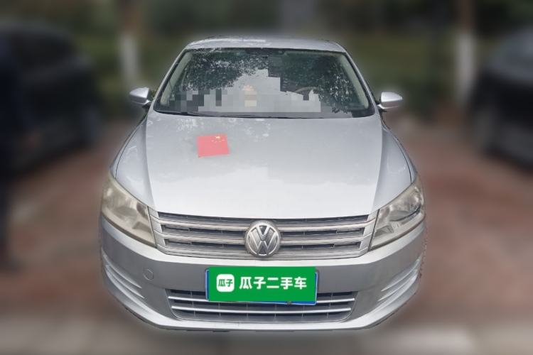 Used Volkswagen Santana 2015 1.6L Automatic Fashion Edition
