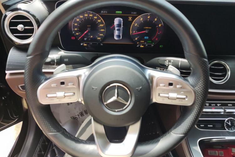 Used Mercedes-Benz E-Class 2019 E 260 L Sport Edition Steering Wheel