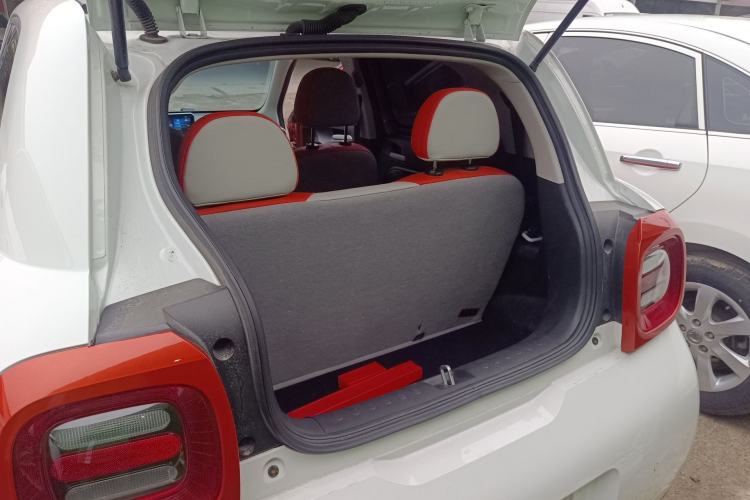 Used ORA Black Cat 2021 351 km Luxury Version Trunk