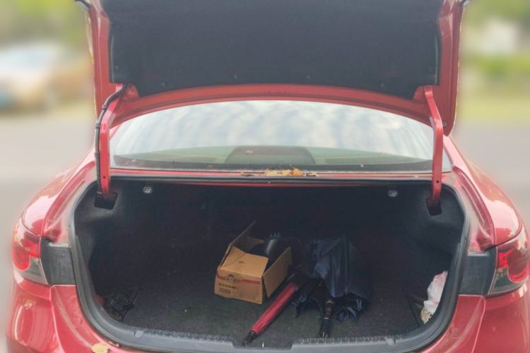 Used Mazda Atenza 2015 2.0L Blue Sky Luxury Edition