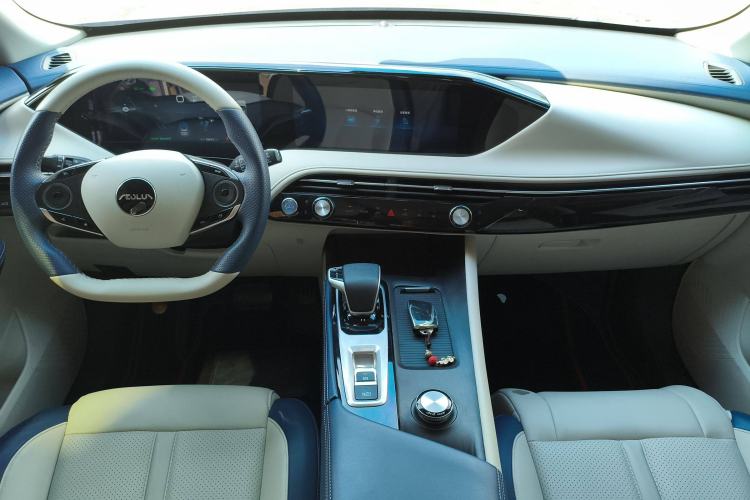 Used Dongfeng Aeolus Huge 2022 Mach Dual-Motor 1.5T MHD Dare-to-Dream Edition
