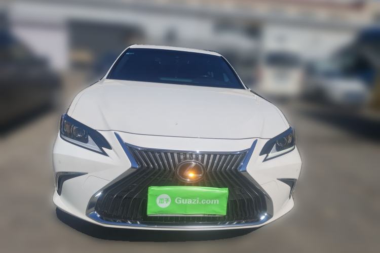 Used Lexus ES 2018 200 Excellence Edition China V Standard Front
