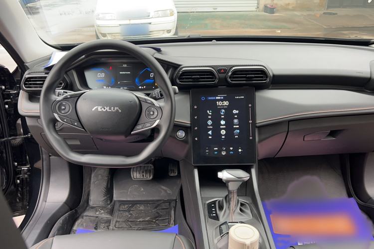 Used Dongfeng Aeolus Yixuan 2025 1.5L Automatic Luxury Version
