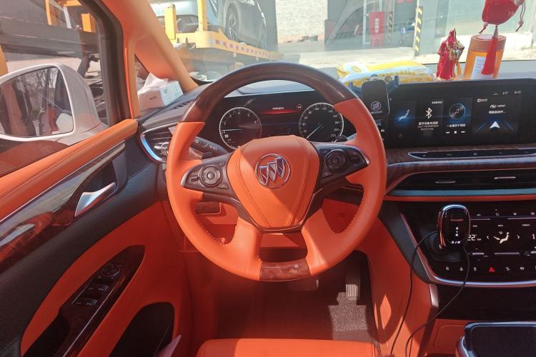 Used Buick GL8 2022 ES Landtrek 653T Comfort Edition
