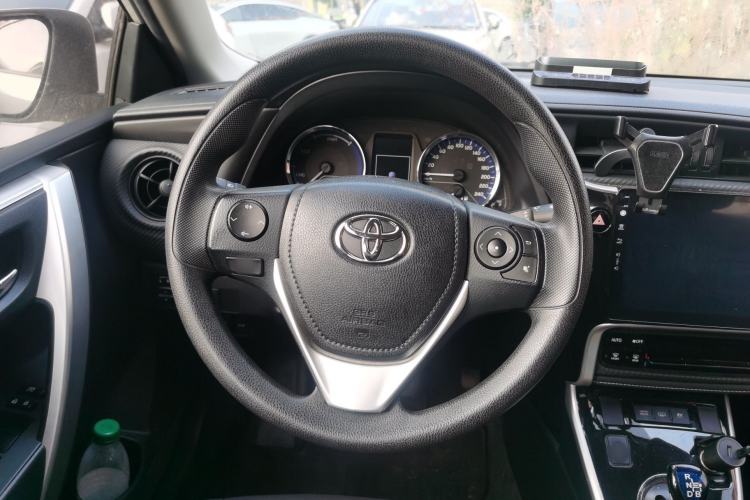 Used Toyota Levin Hybrid E+ 2019 1.8L PH GS E-CVT Elite Edition Steering Wheel