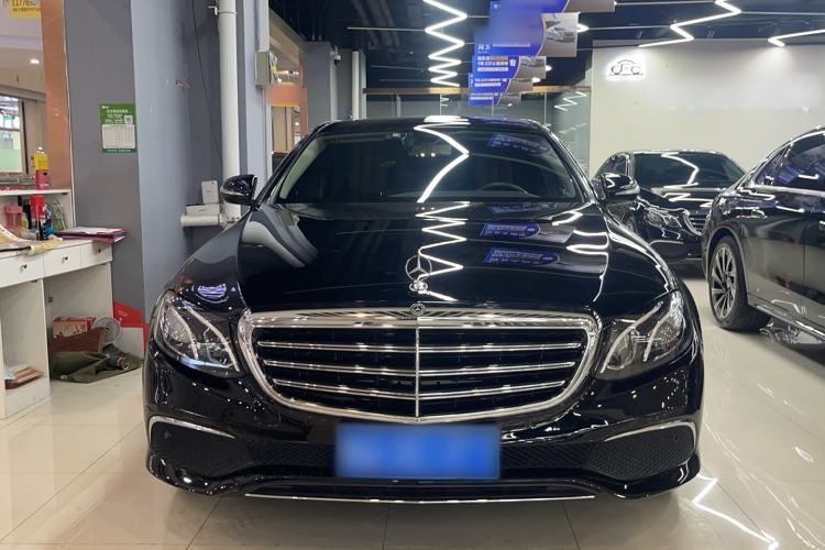 Used Mercedes-Benz E-Class 2019 E 200 L Exterior 1