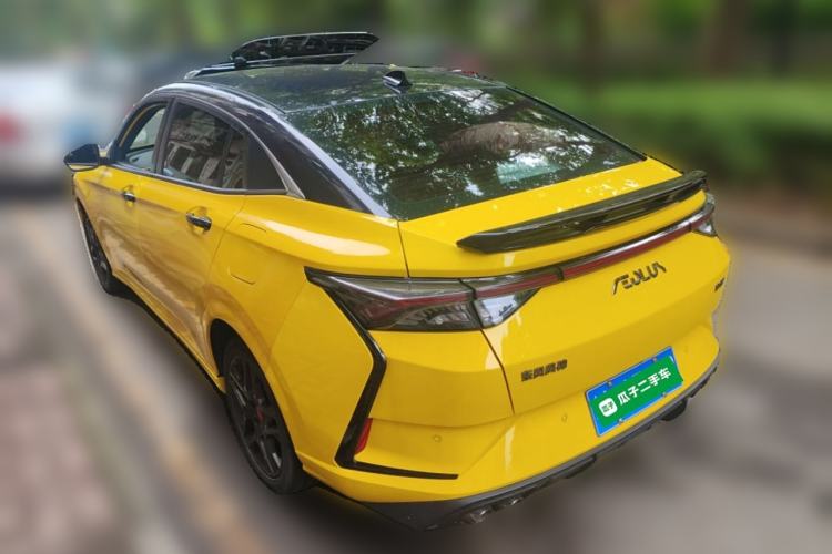 Used Dongfeng Aeolus Yixuan 2022 230T Automatic Adaptive-Beam Knight Edition
