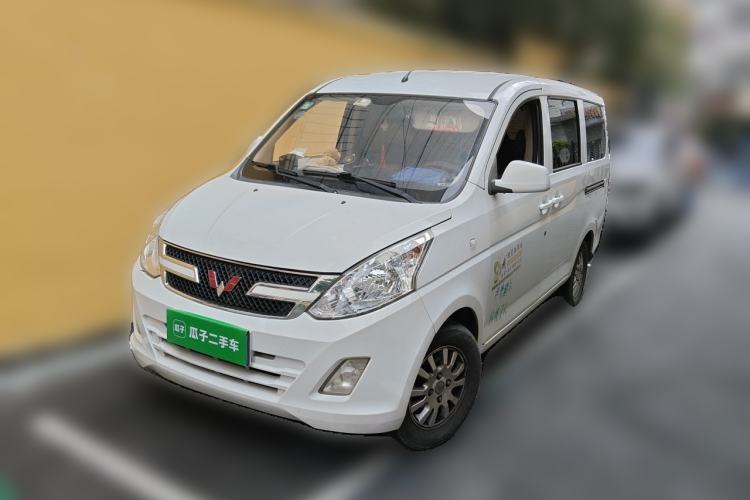 Used Wuling Rongguang V 2016 1.5L Standard Version
