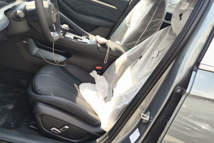 Used Geely Auto Preface 2026 Model Oriental Yao 1.5TD Fuyao Edition
