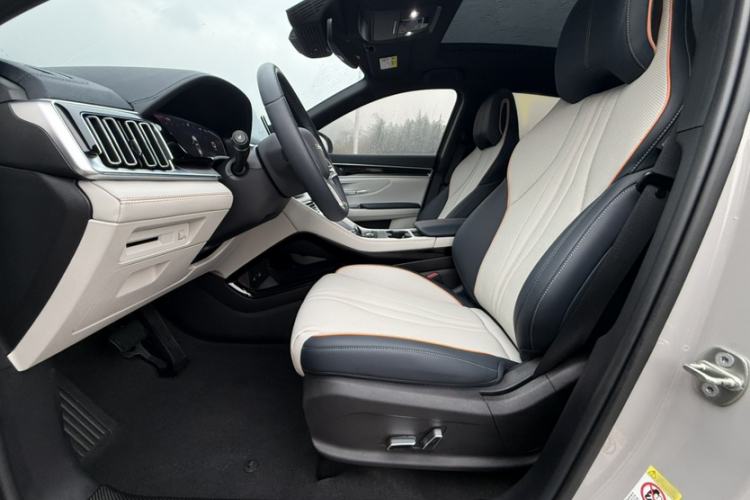 Used BYD Song PLUS New Energy 2023 Champion Edition DM-i 150KM Flagship PLUS
