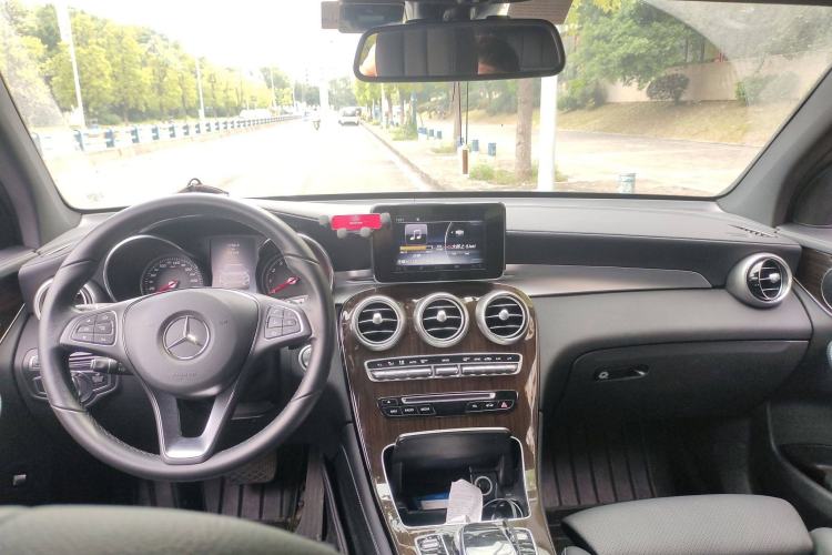 Used Mercedes-Benz GLC 2017 GLC 260 4MATIC Dynamic Edition