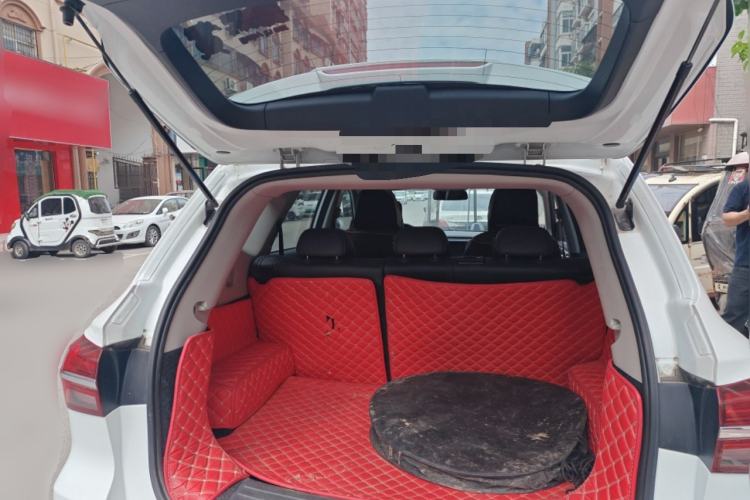 Used Roewe RX5 2020 20T Automatic 4G Connected Million Edition Trunk