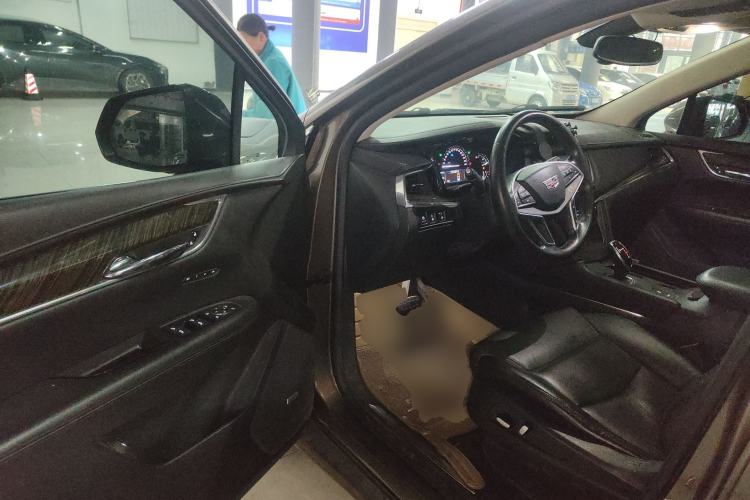 Used Cadillac XT5 2016 25T Luxury Model