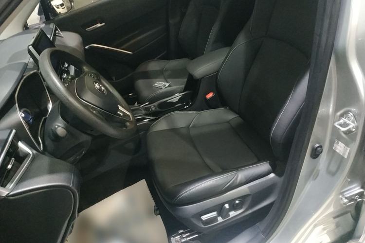 Used Toyota FRONTLANDER 2022 2.0L CVT Luxury Edition
