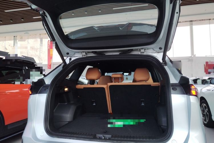 Used Geely Galaxy L7 2025 EM-i 115km Exploration+ Edition Trunk