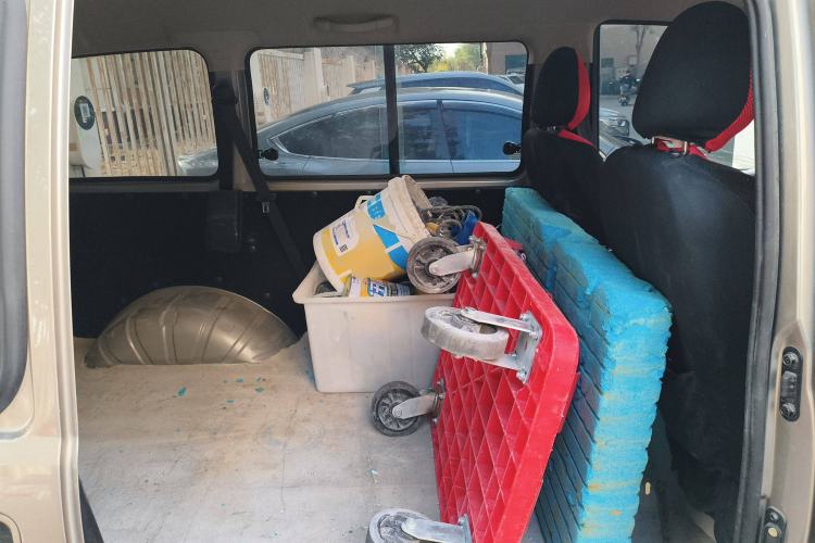 Used FORTHING Lingzhi 2023 M5 1.6L Practical Model 5 Seats