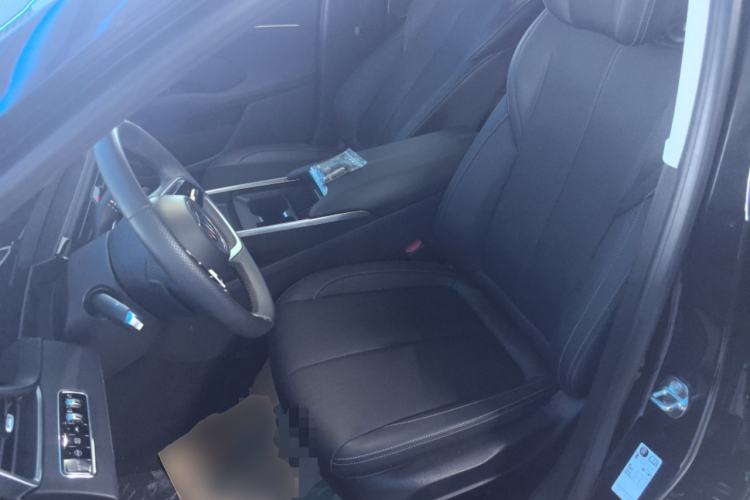 Used Buick LaCrosse 2025 28T Platinum Edition