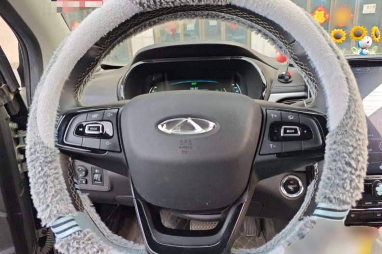 Used Chery QQ Little Ant 2022 Sweet Pink Edition Half-Sugar Version Lithium Iron Phosphate 29.2 kWh 30 kW 301 km