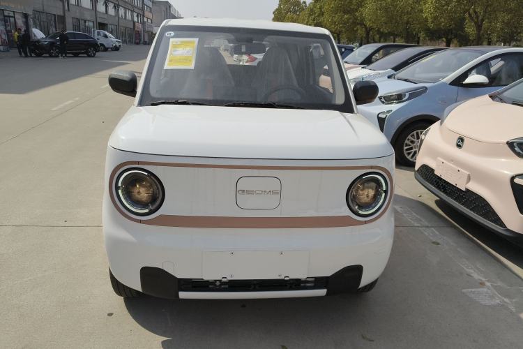 Used Geely Galaxy Panda 2024 Panda Mini 200km Endurance Bear