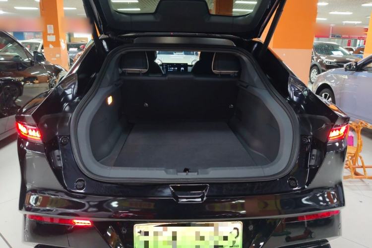 Used Dongfeng eπ eπ007 2024 530 Pro Version
