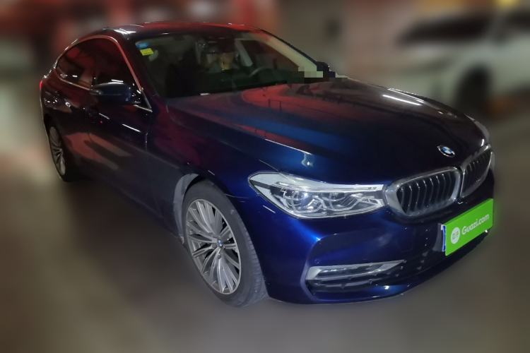 Used BMW 6 Series GT 2019 630i Luxury Design Package Front Right 45 Deg