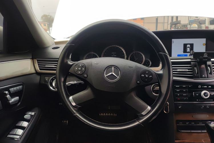 Used Mercedes-Benz E-Class 2010 E 200 CGI Elegant Model
