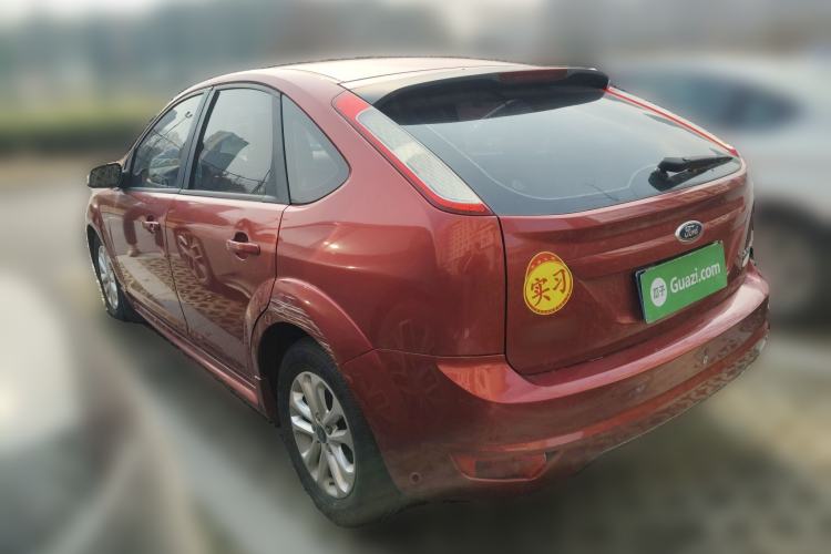 Used Ford Focus 2011 Hatchback 1.8L Automatic Fashion Edition
