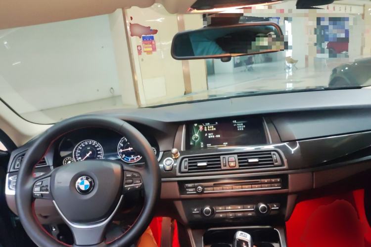 Used BMW 5 Series 2014 525Li Luxury Design Package
