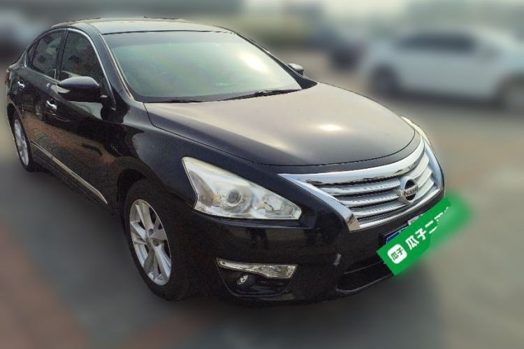 Used Nissan Teana 2014 2.0L XL Upper Tech Edition Front Right 45 Deg