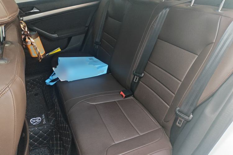 Used Volkswagen Lavida 2019 1.5L Automatic Fashion Edition China VI Left Rear Seat