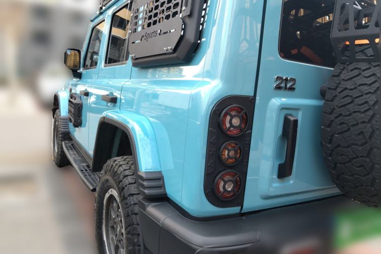 Used 212 T01 2025 2.0T Changfeng
