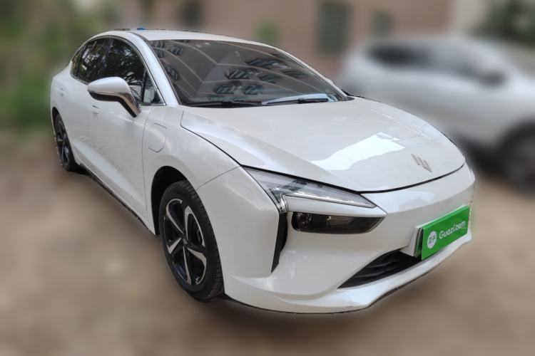 Used JMEV GSE 2022 Long-Range Industry Custom Edition Front Right 45 Deg