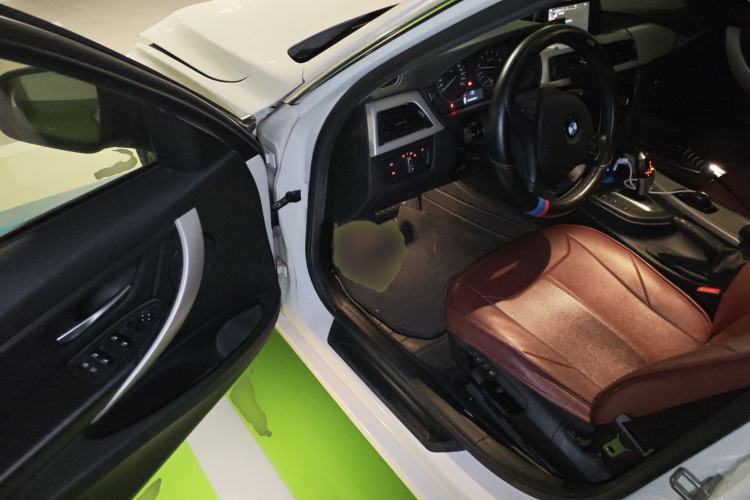 Used BMW 3 Series 2015 320Li Fashion Model
