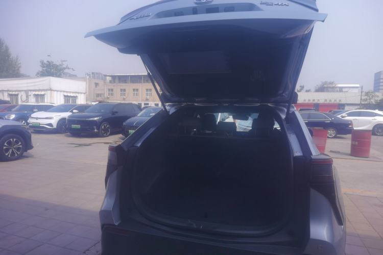 Used Toyota FAW bZ4X 2022 Two-Wheel Drive Long-Range PRO Version
