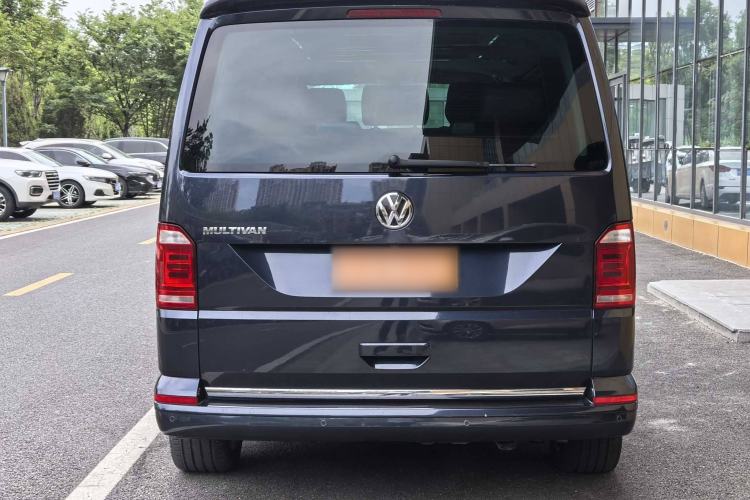 Used Volkswagen Multivan 2018 2.0 TSI Two-Wheel-Drive Luxury Edition 7 Seats