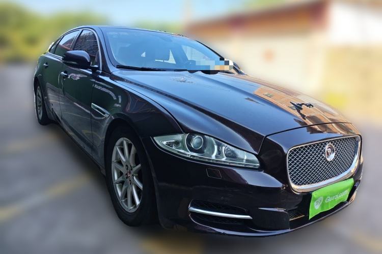 Used Jaguar XJ 2014 XJL 2.0T Two-Wheel Drive Panoramic Business Edition
