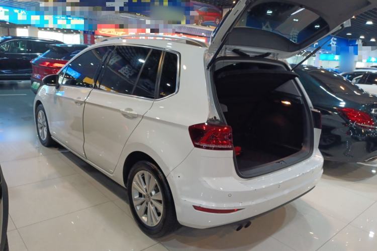 Used Volkswagen Golf Sportsvan 2016 230TSI Automatic Trend Edition
