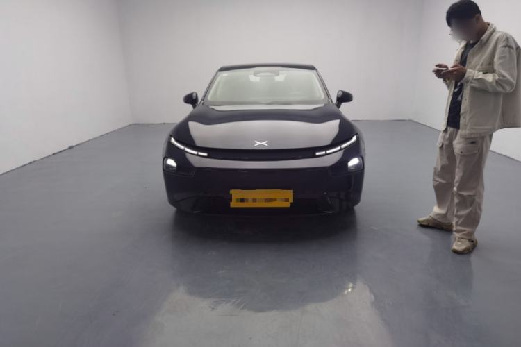 Used XPeng P7 2024 P7i 550 Pro Front